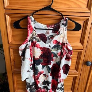 Gage USA rose cut out shoulder top